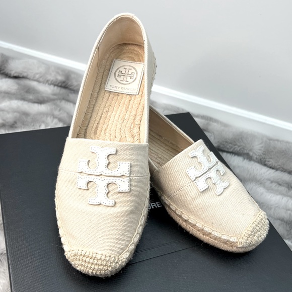 Tory Burch Shoes - Tory Burch Espadrilles Size 6.5 Beige & White